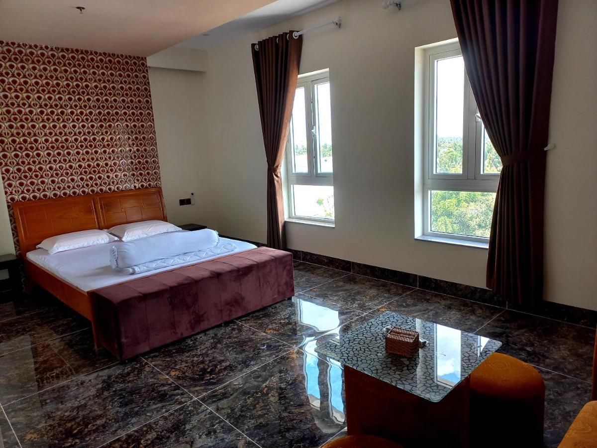 Khach San Hoang Gia Otel Bac Lieu Dış mekan fotoğraf